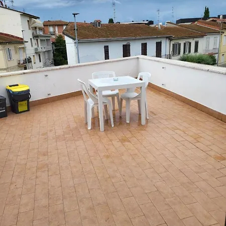 Incantevole Con Parcheggio *